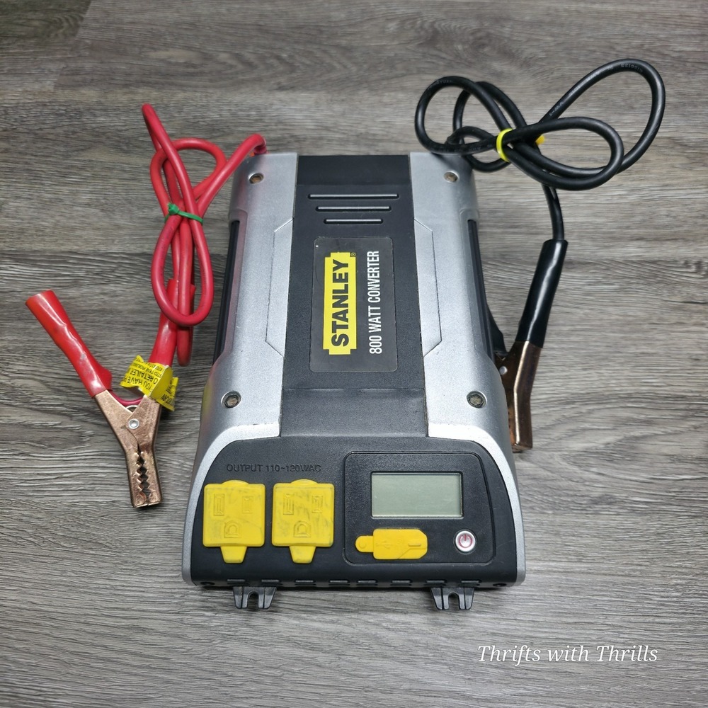 Stanley 800 watt Power Inverter - PC809 - 2 110v AC OUTLETS And 1 USB - Tested